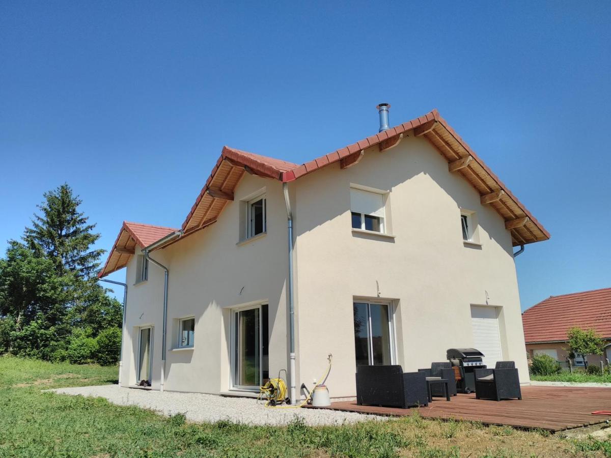 La Villa D A Cote Marigny, Lac De Chalain Mont-Sur-Monnet Exterior photo